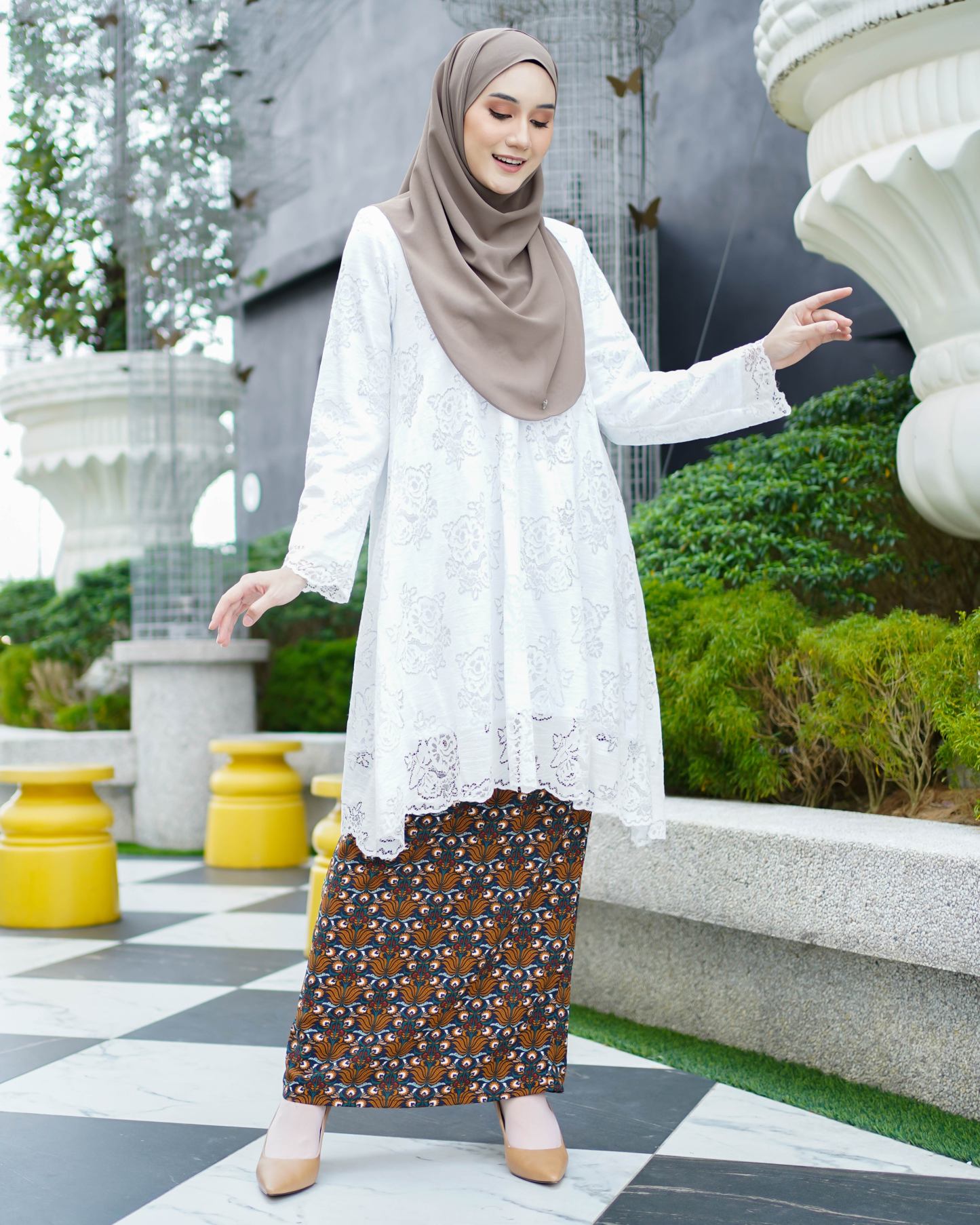 Baju Kurung Anastasia - Off White