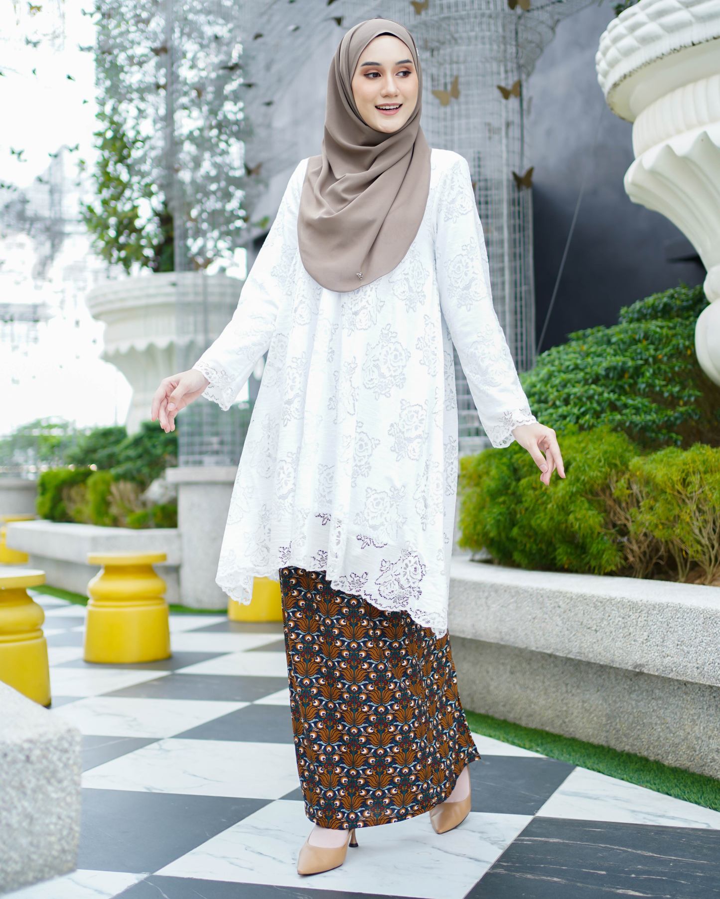 Baju Kurung Anastasia - Off White