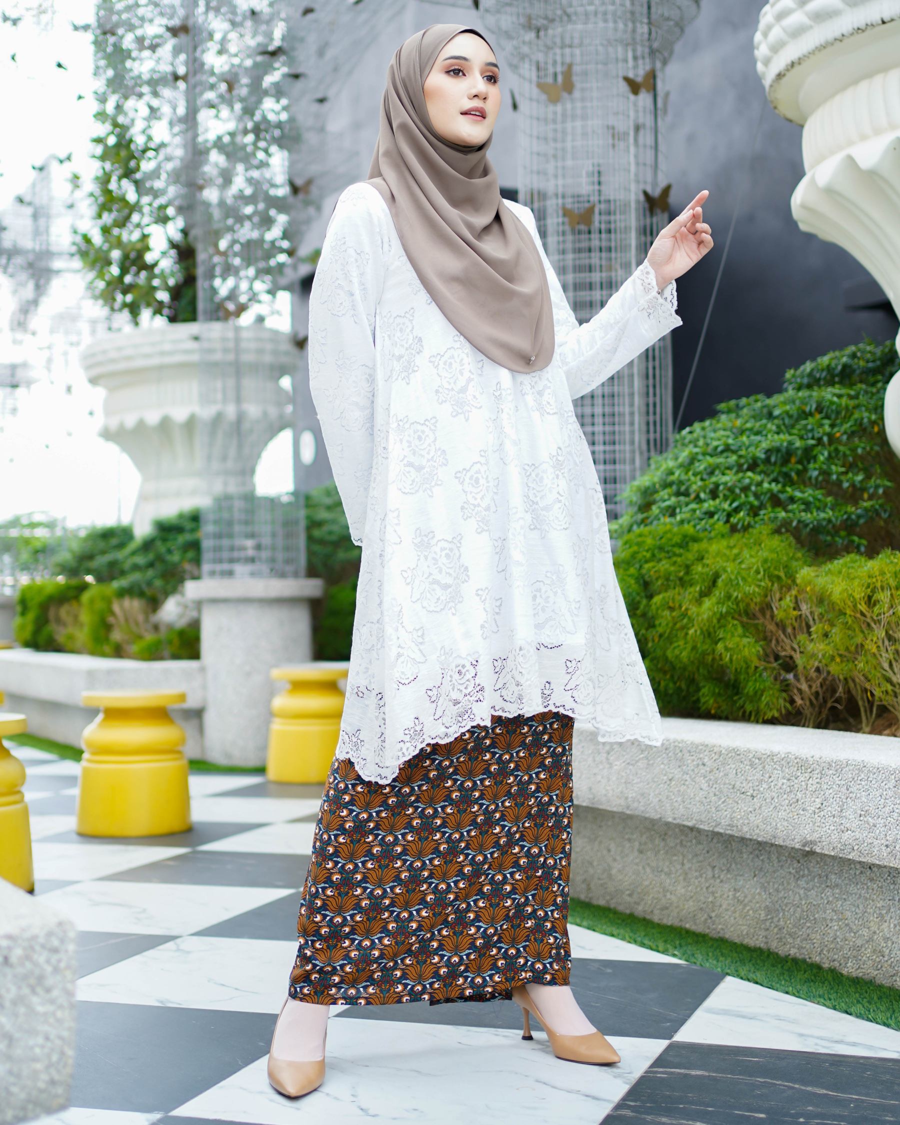 Baju Kurung Anastasia - Off White