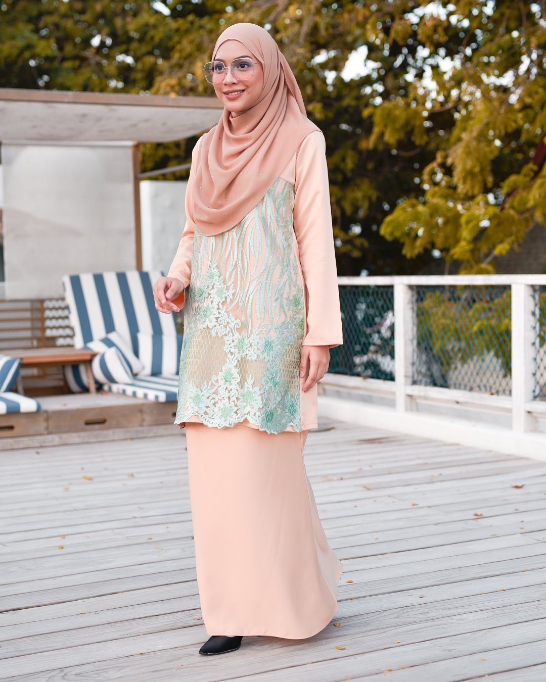 Baju Kurung Lace Anisa - Minty Peach