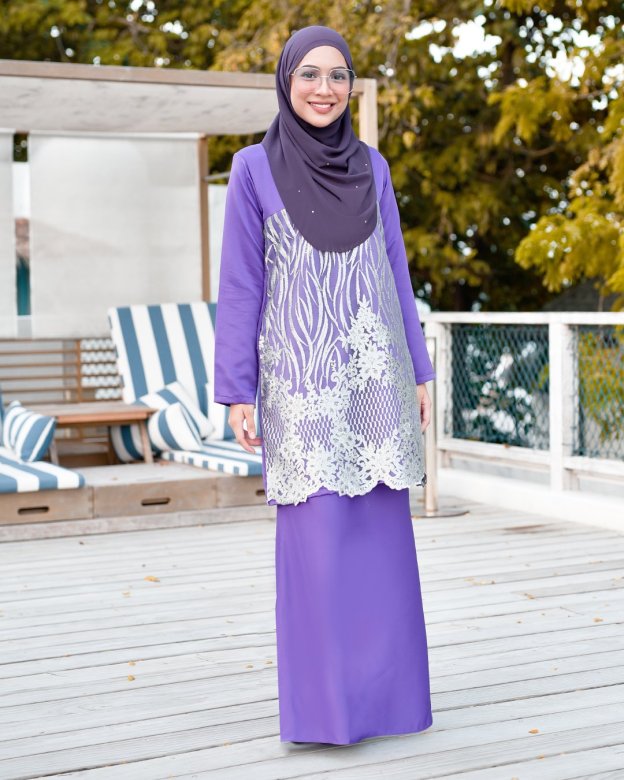 Baju Kurung Lace Anisa - Grape Purple