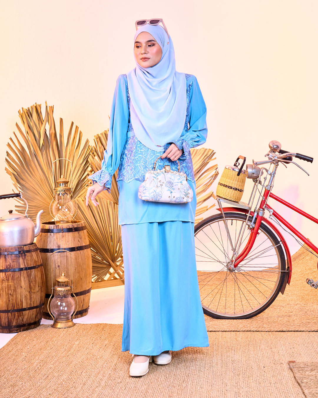 Baju Kurung Lace Arabella