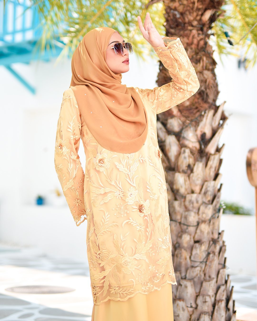 Baju Kurung Lace Azizah - Ferrero Gold