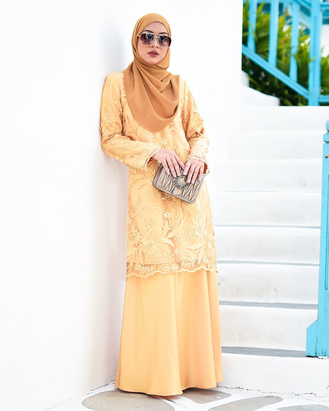 Baju Kurung Lace Azizah - Ferrero Gold