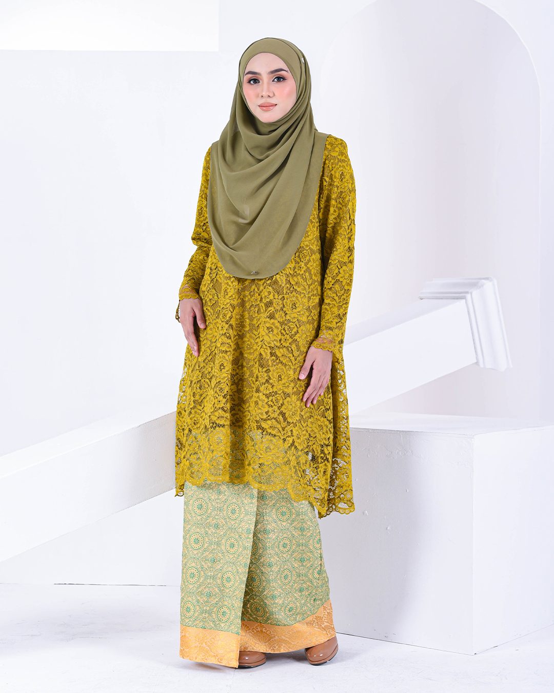 Baju Kurung Lace Balqis - Gold Mustard