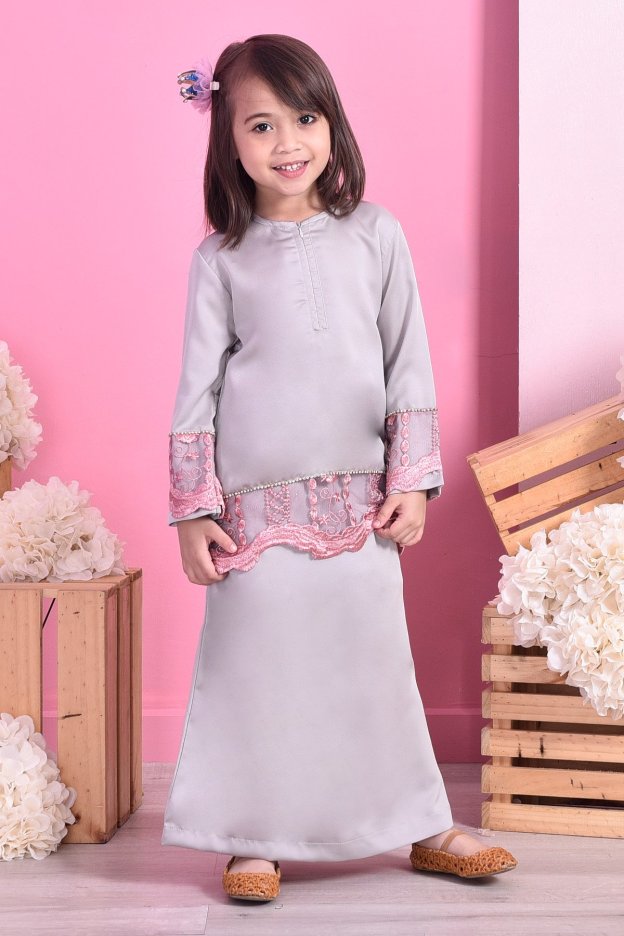 Baju Kurung Lace Carlotta Kids - Silver Pearl
