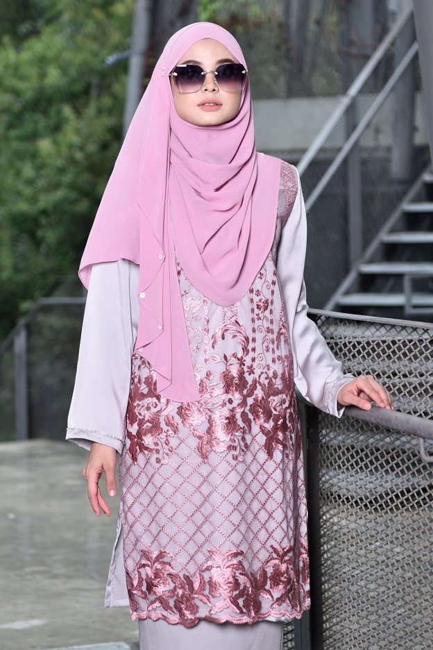 Baju Kurung Lace Carlotta - Silver Pearl