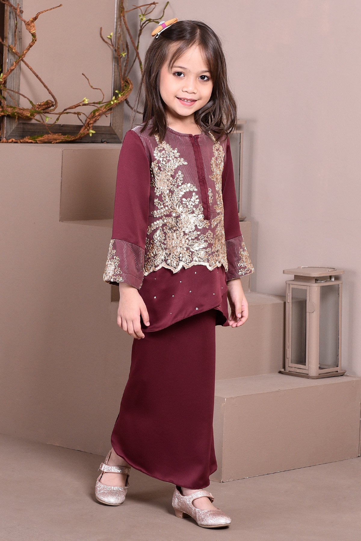 Baju Kurung Lace Clemence Kids II - Rouge Red