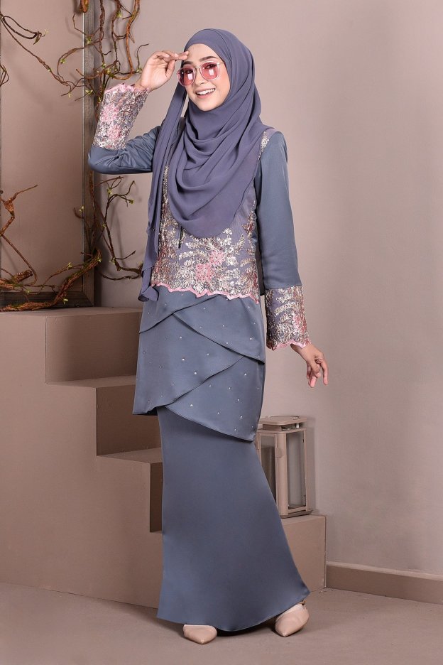 Baju Kurung Lace Clemence II - Pewter Grey