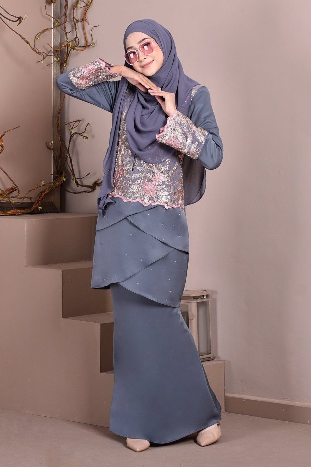 Baju Kurung Lace Clemence II - Pewter Grey