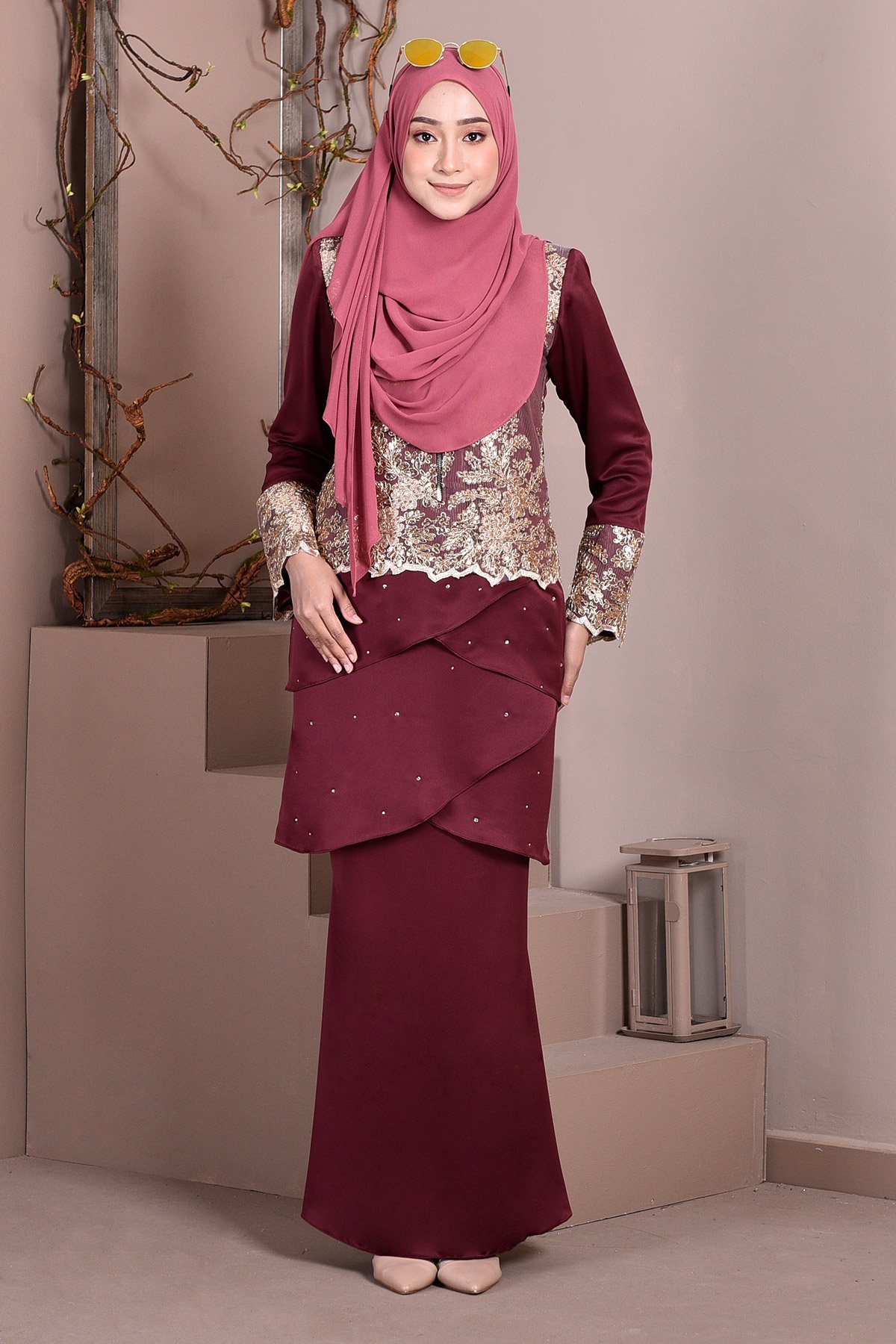 Baju Kurung Lace Clemence II - Rouge Red