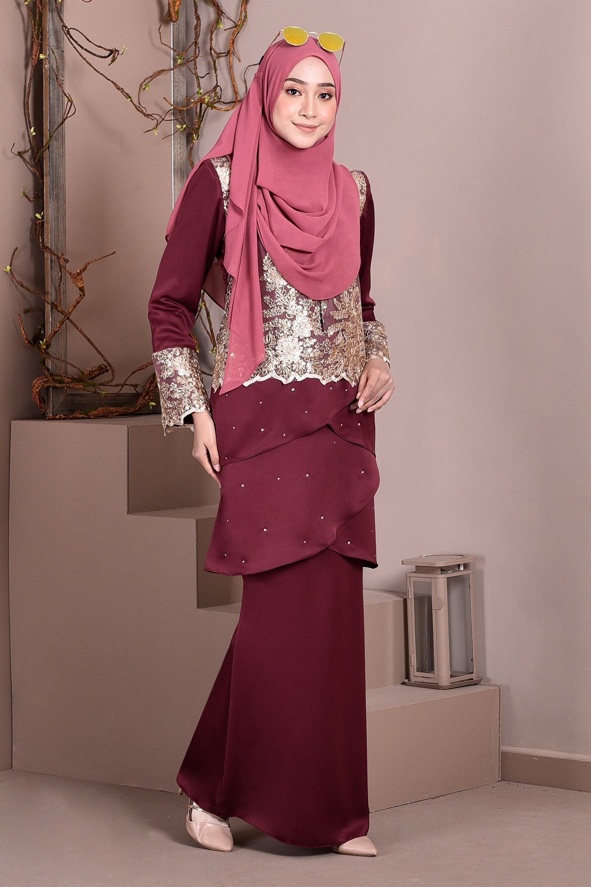 Baju Kurung Lace Clemence II - Rouge Red