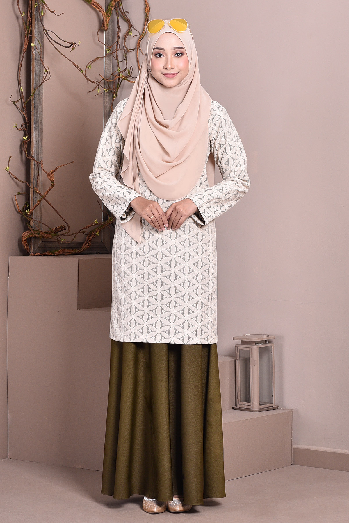 Baju Kurung Lace Geetha - Olive Green