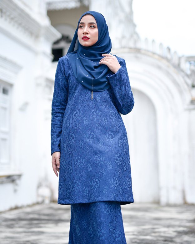 Baju Kurung Lace Gywa - Grand Blue