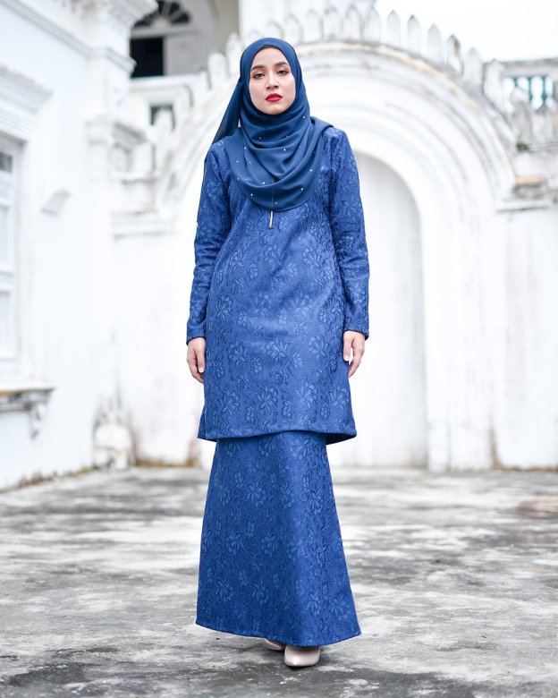 Baju Kurung Lace Gywa - Grand Blue