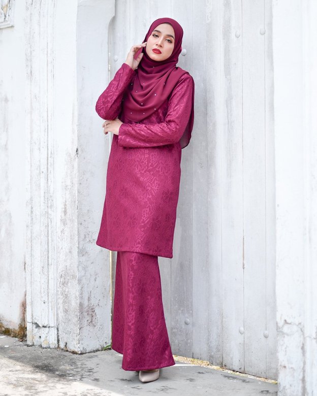 Baju Kurung Lace Gywa - Madamme Red