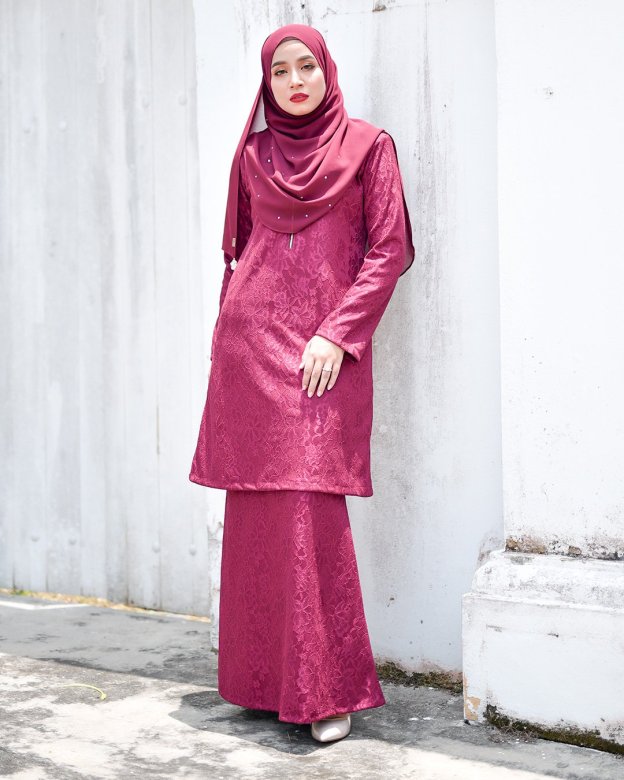 Baju Kurung Lace Gywa - Madamme Red