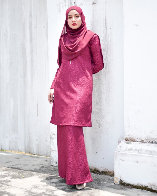 Baju Kurung Lace Gywa - Madamme Red
