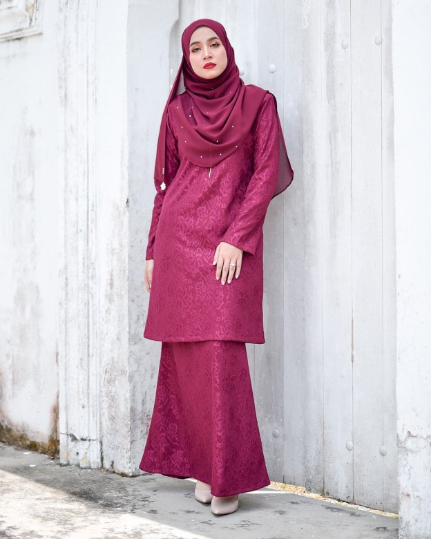 Baju Kurung Lace Gywa - Madamme Red