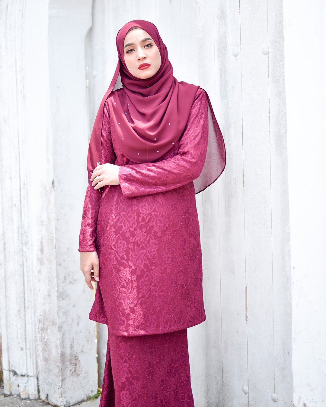 Baju Kurung Lace Gywa - Madamme Red