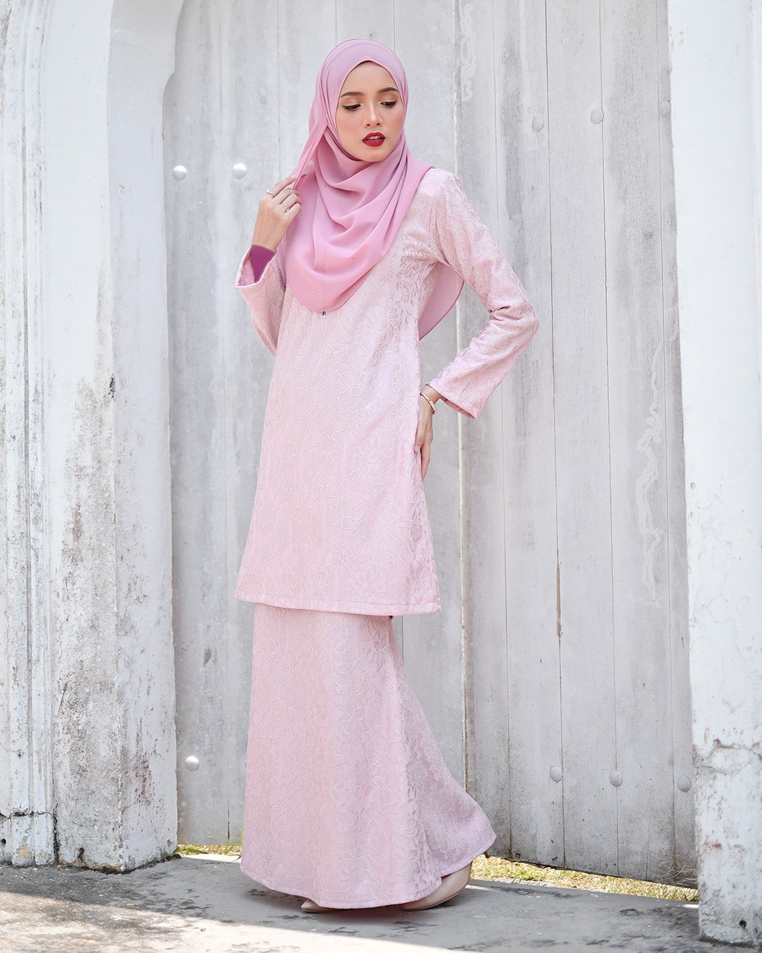 Baju Kurung Lace Gywa - Romantic Pink