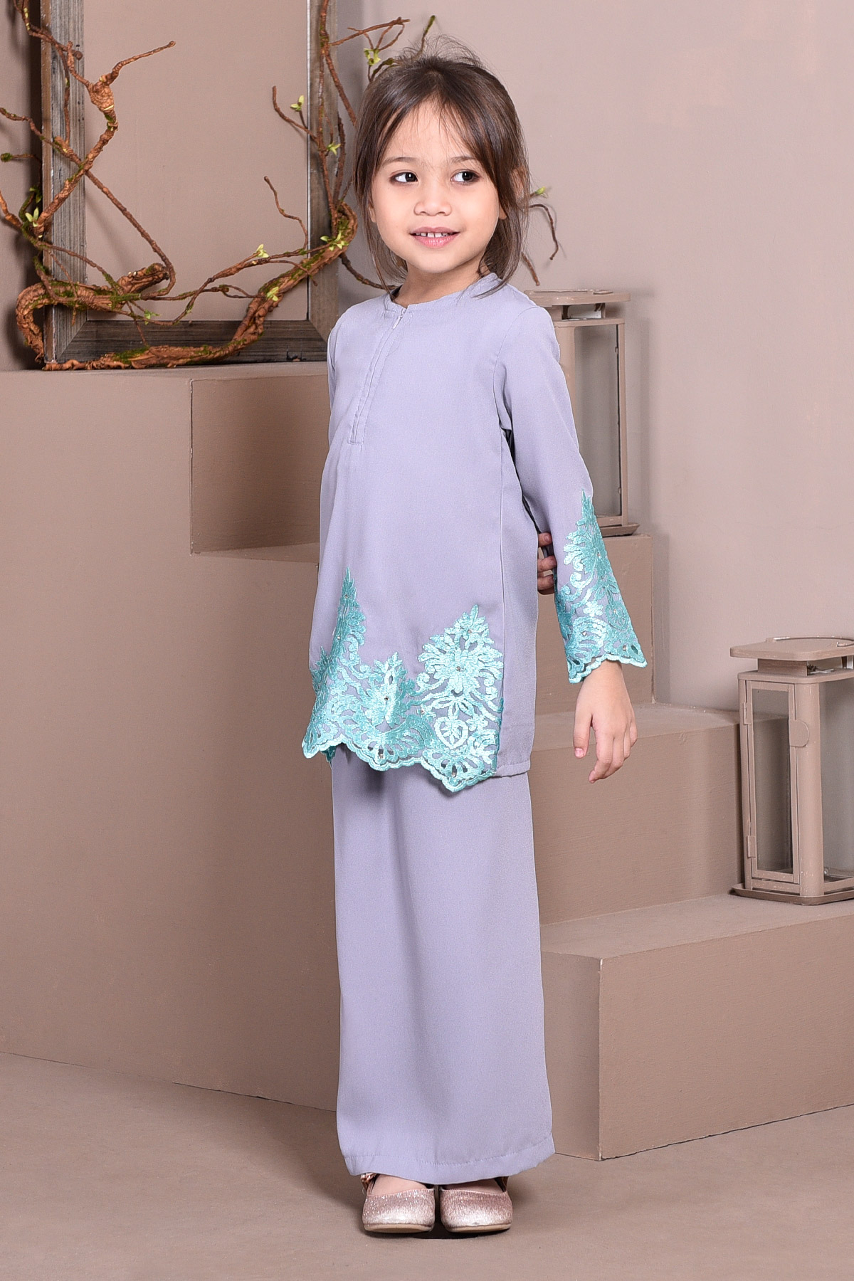 Baju Kurung Lace Royal Maya Kids - Fresh Grey