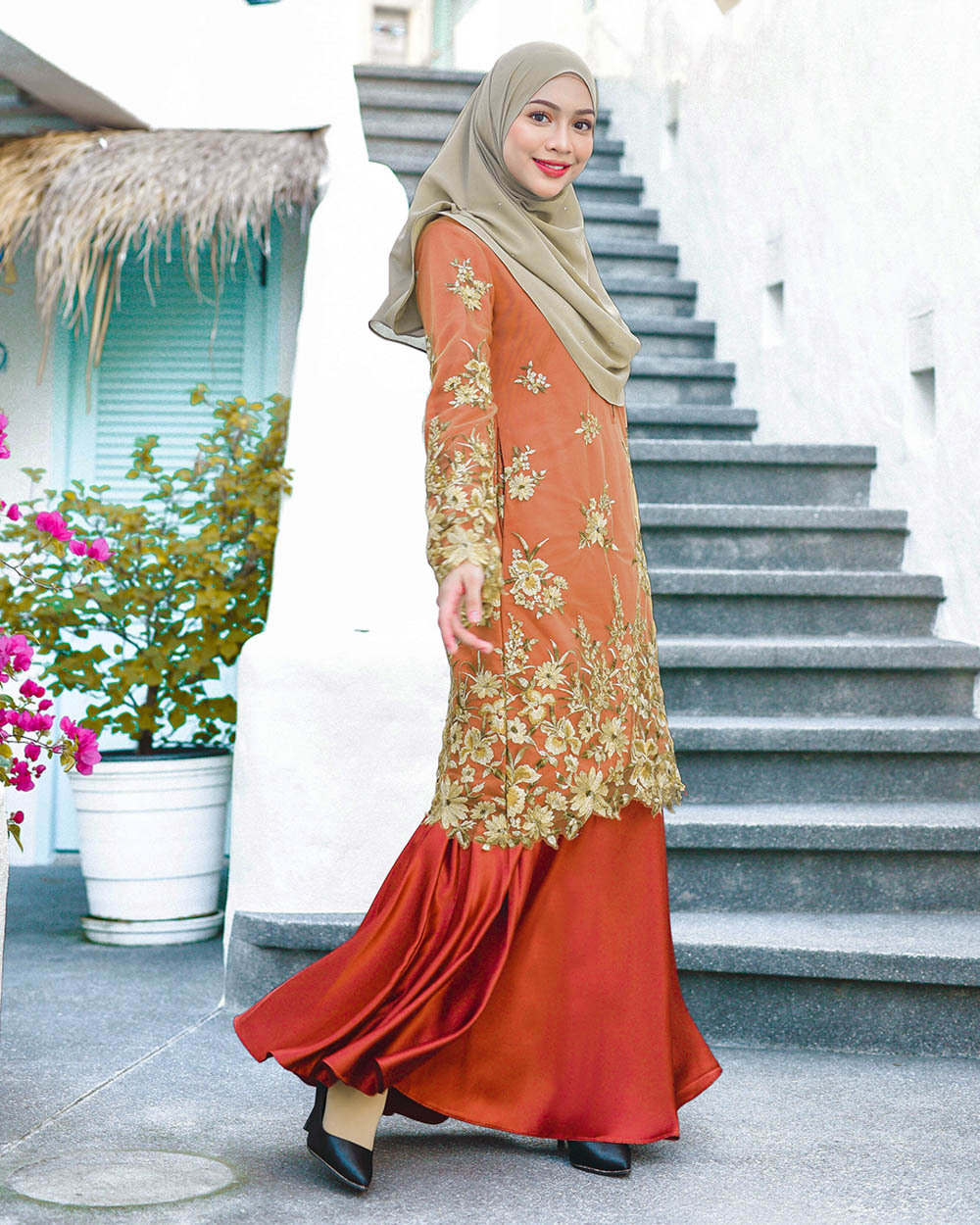 Baju Kurung Lace Latifah - Burnt Orange