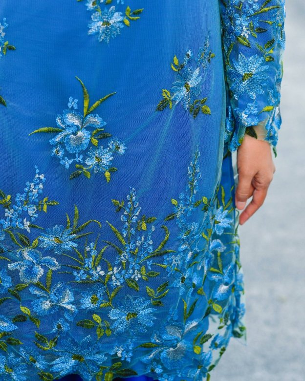 Baju Kurung Lace Latifah - Marine Blue