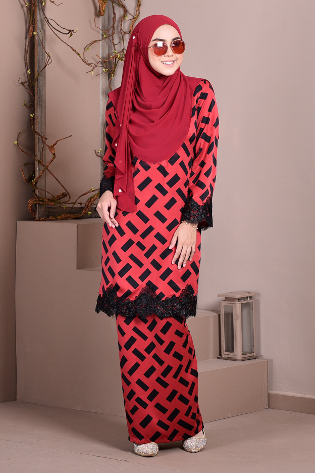 Baju Kurung Lace Madame Rina - Rouge Red