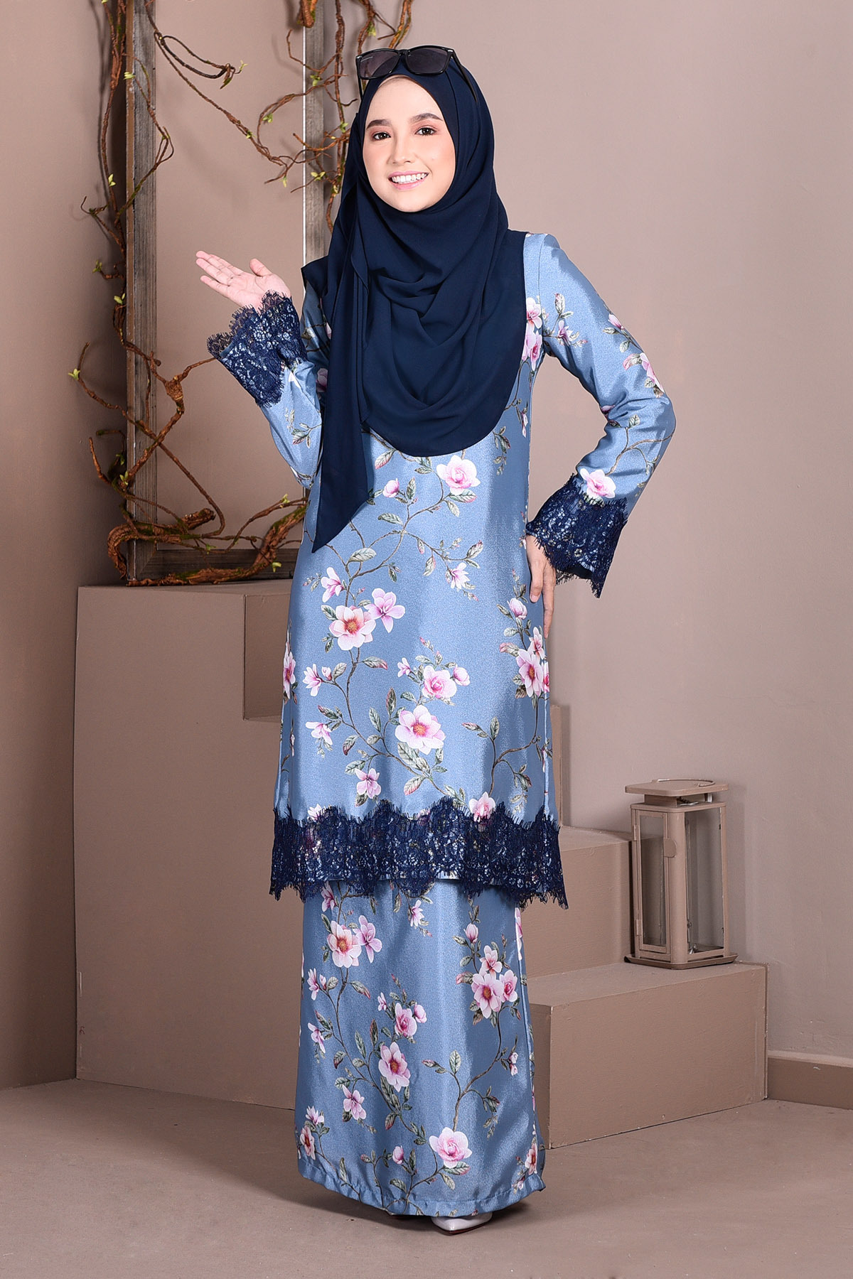 Baju Kurung Lace Madame Sara - Ice Blue