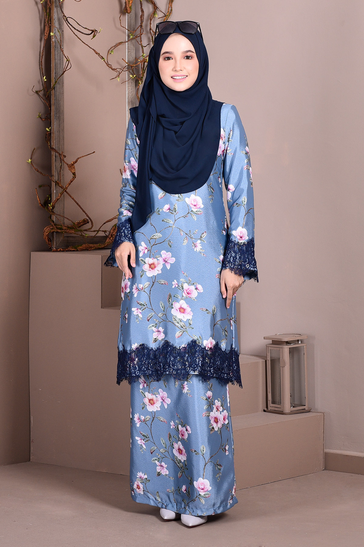 Baju Kurung Lace Madame Sara - Ice Blue