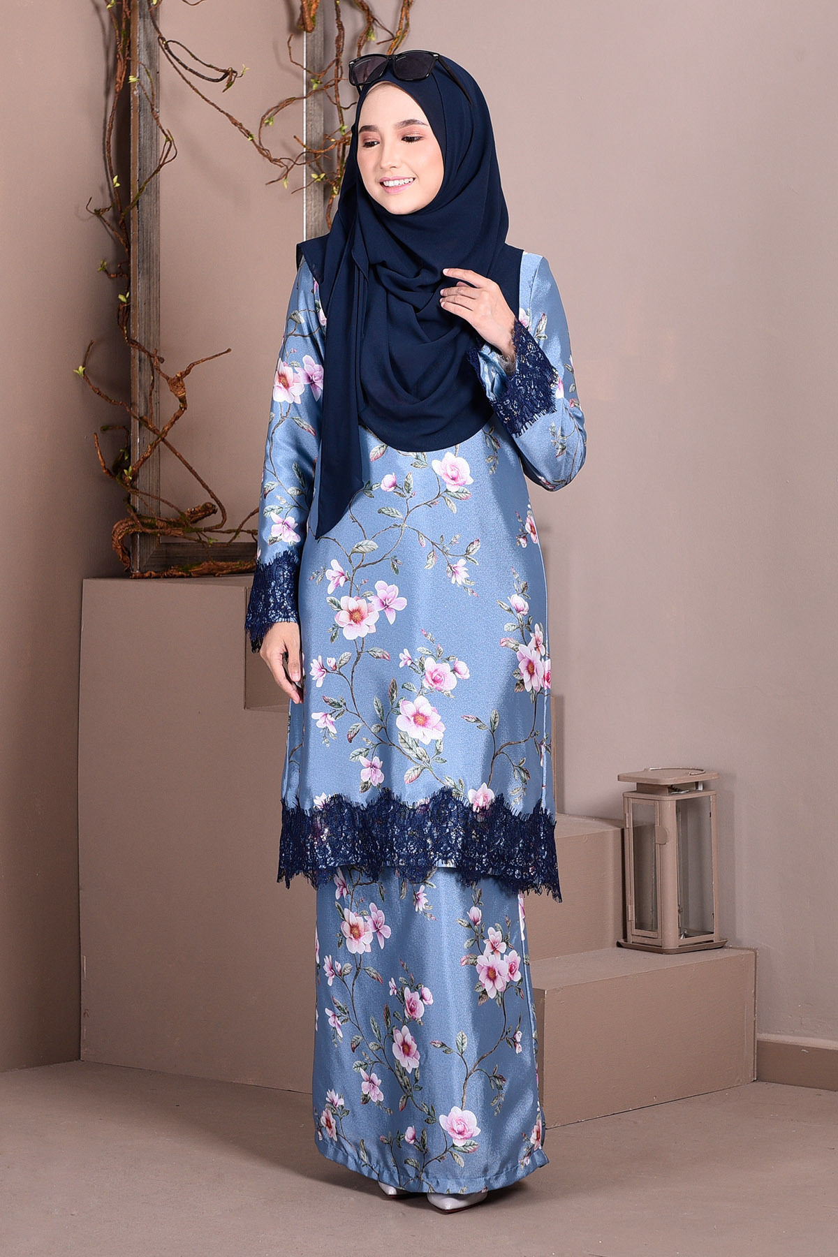 Baju Kurung Lace Madame Sara - Ice Blue