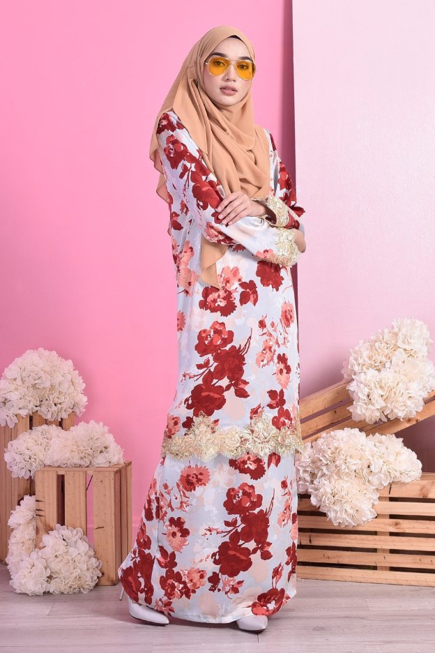Baju Kurung Lace Mariam - Floral Tangerine