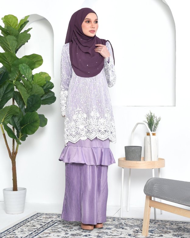 Baju Kurung Lace Pleated Ruffle Adra - Mauve Purple