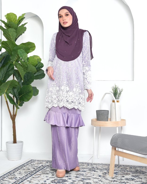 Baju Kurung Lace Pleated Ruffle Adra - Mauve Purple
