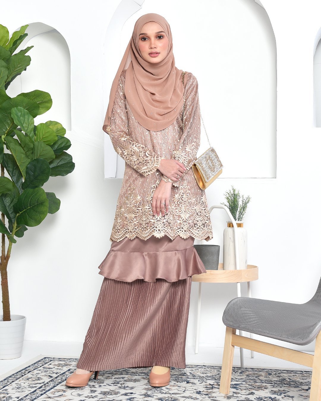 Baju Kurung Lace Pleated Ruffle Adra - Rosewood Brown