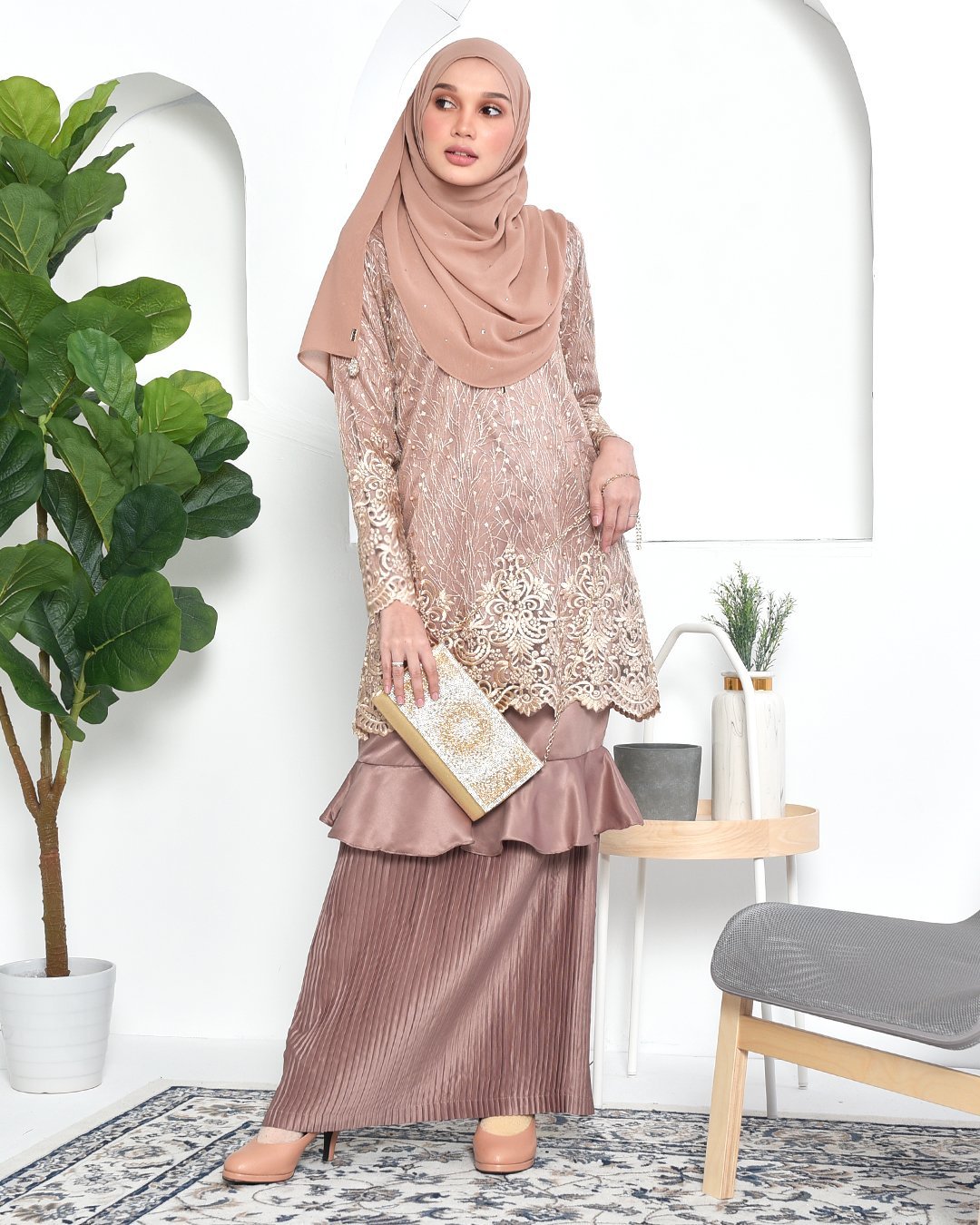 Baju Kurung Lace Pleated Ruffle Adra - Rosewood Brown