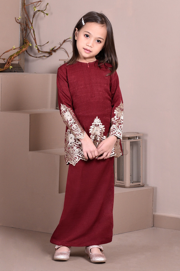 Baju Kurung Lace Royal Missa Kids - Scarlet Red