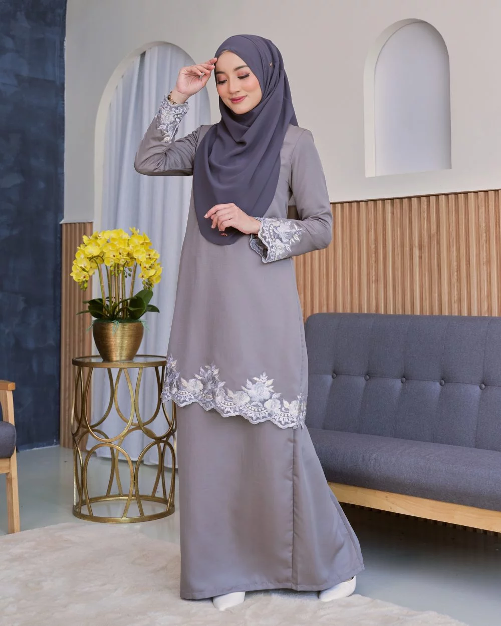 Baju Kurung Lace Safaira