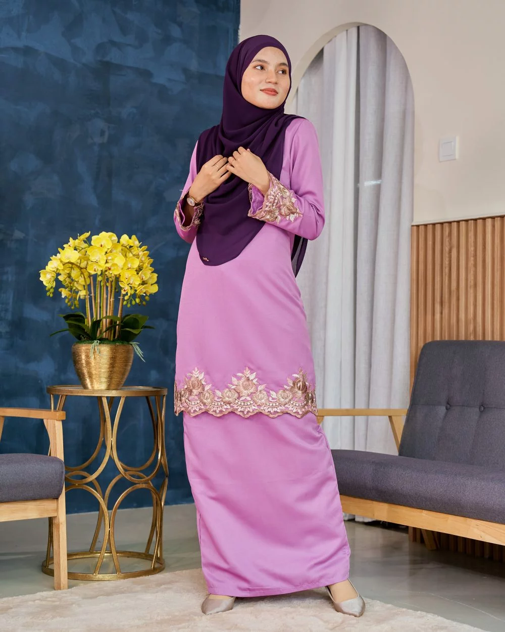 Baju Kurung Lace Safaira