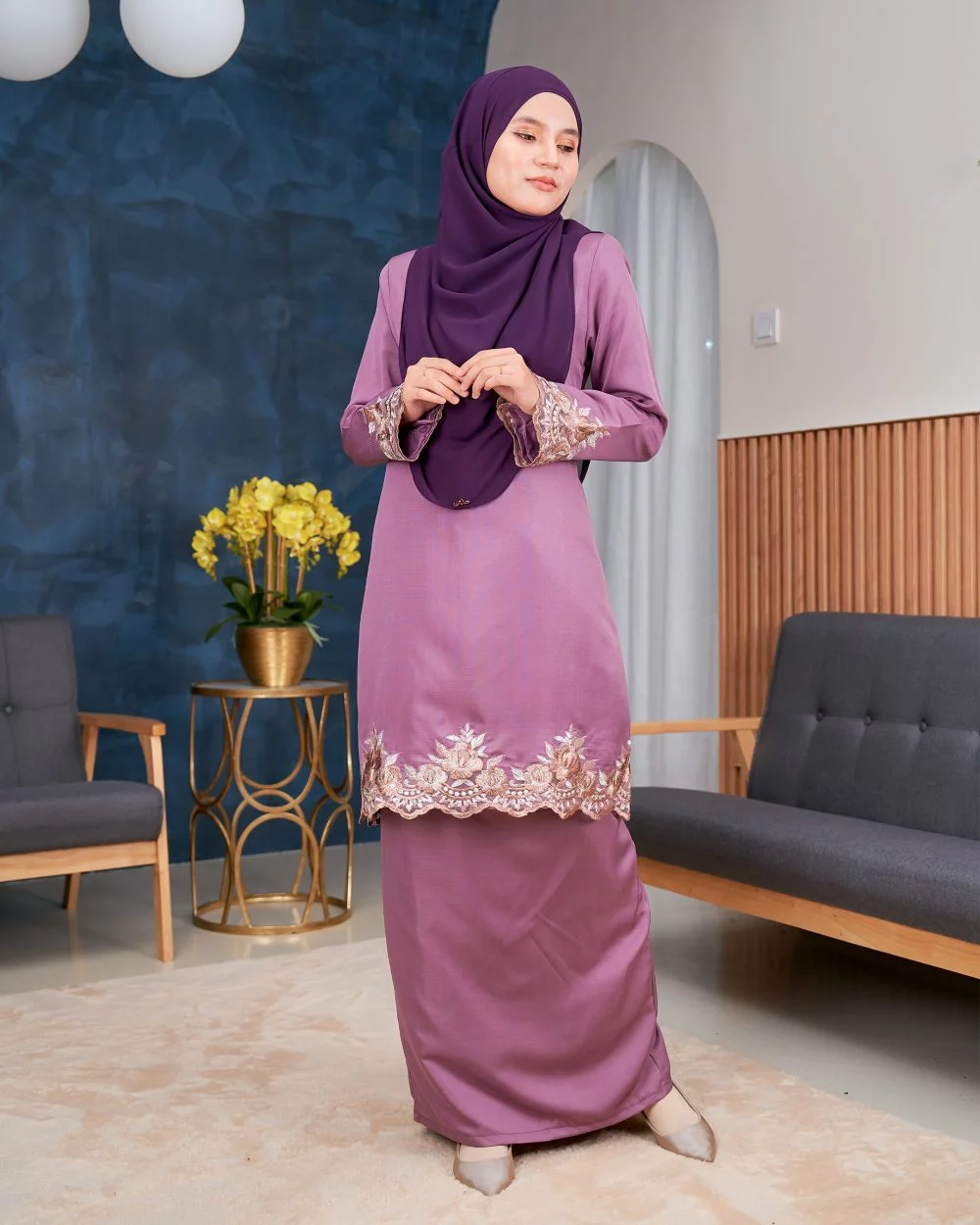 Baju Kurung Lace Safaira