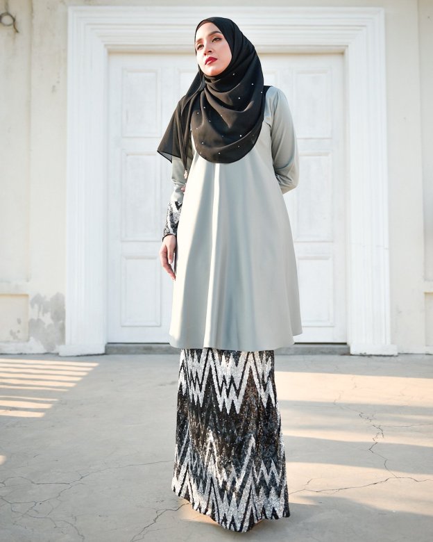 Baju Kurung Lace Sequin Aqira - Grey