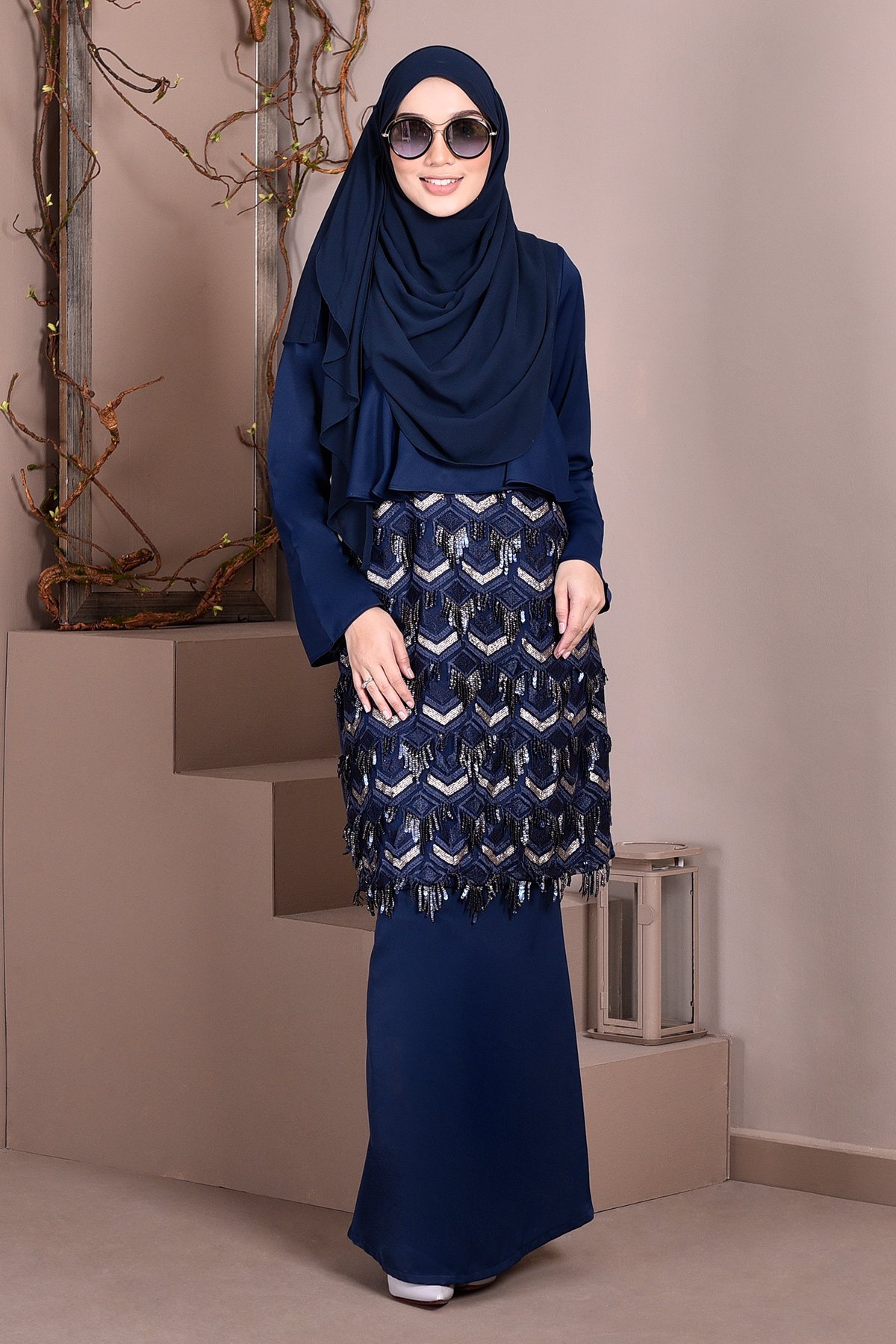 Baju Kurung Lace Sequin Jayne - Majestic Blue