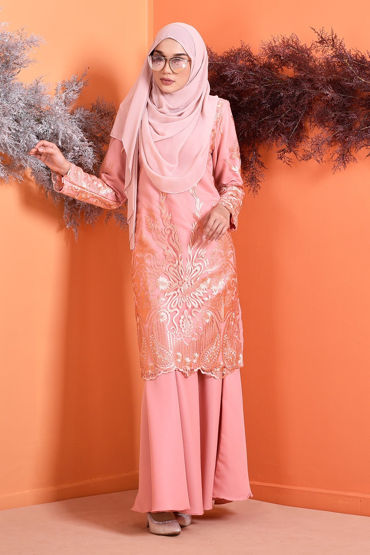 Baju Kurung Lace Serena - Peach Melon
