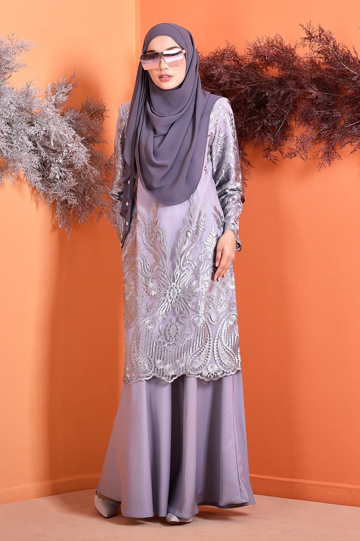Baju Kurung Lace Serena - Silver Lining