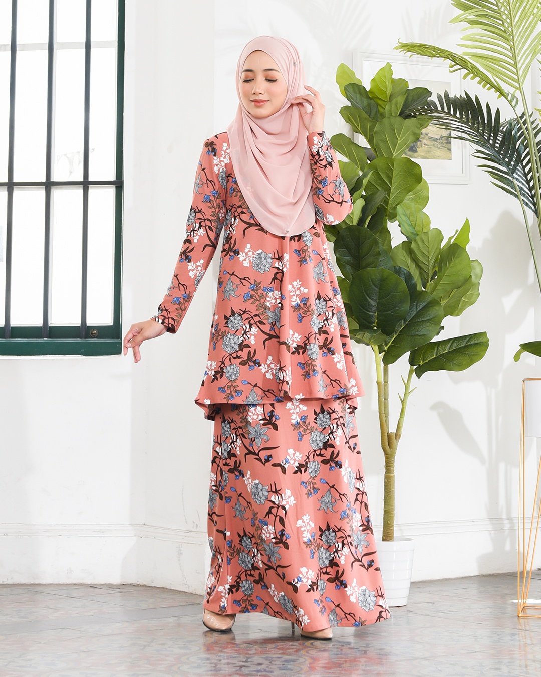 Kurung Lara – Azalia Coral