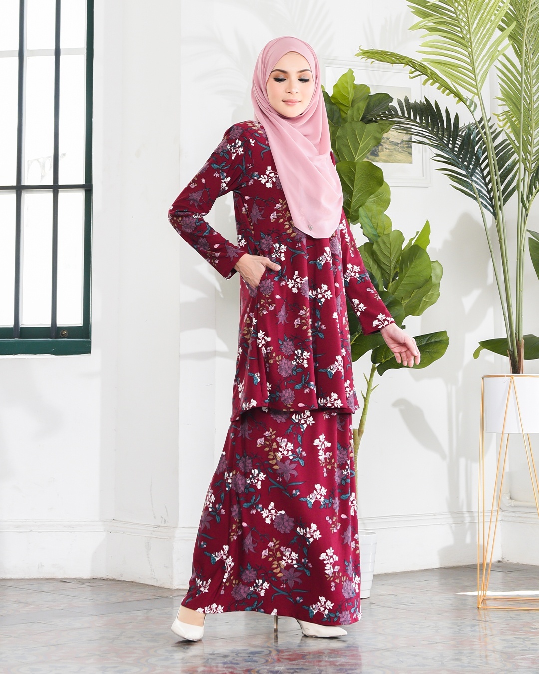 Kurung Lara – Azalia Maroon