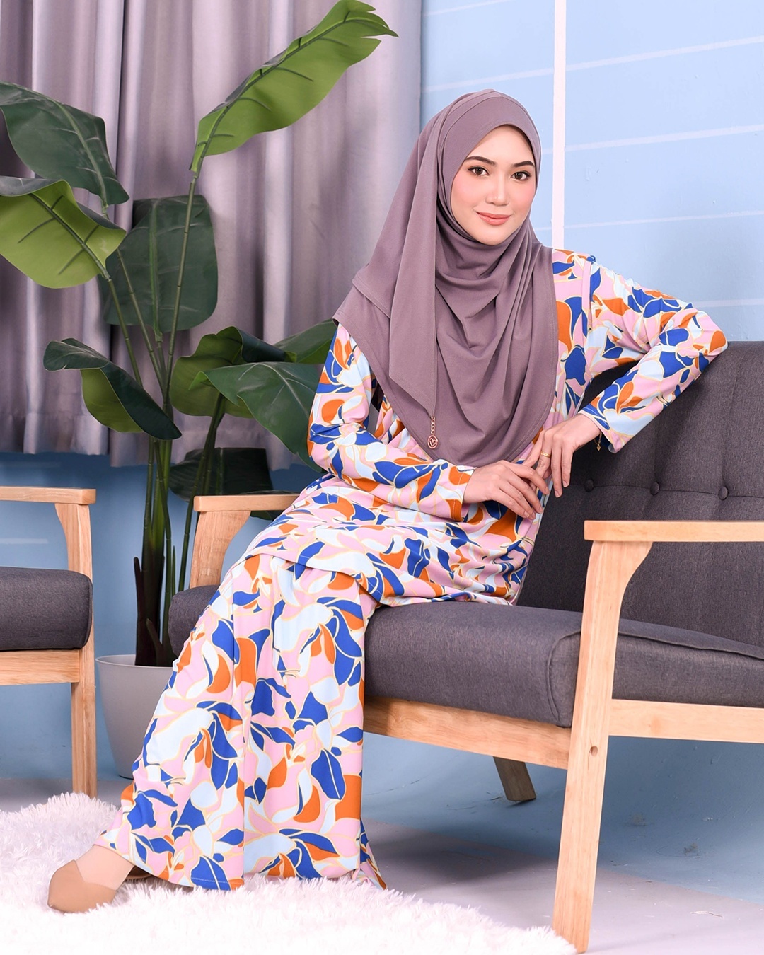 Kurung Lara - Capri Panther