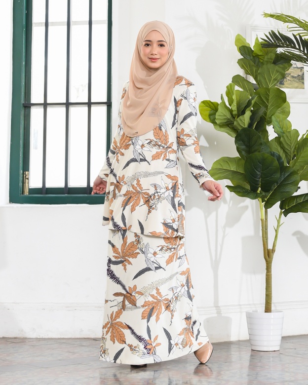 Kurung Lara – Cream Brown