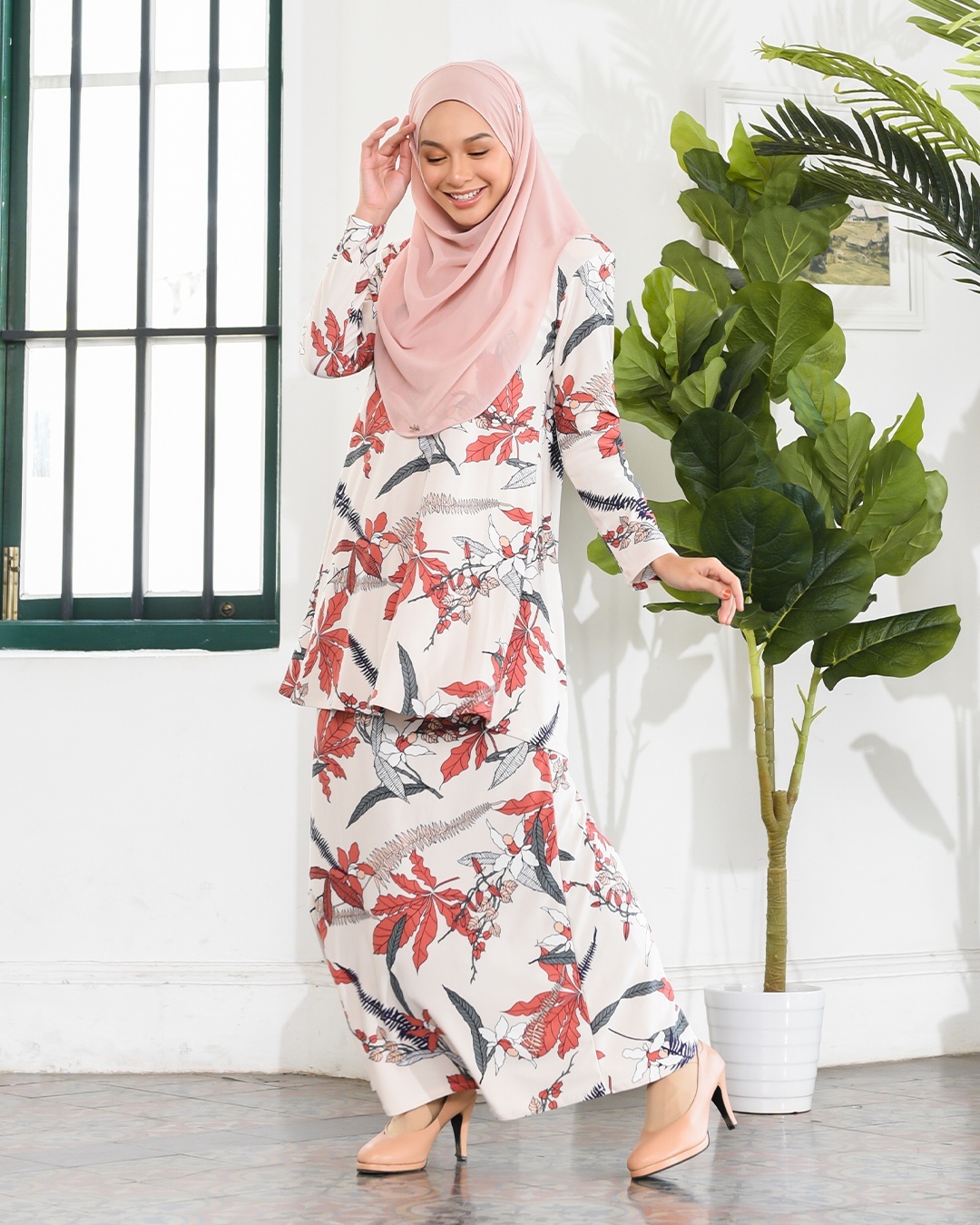 Kurung Lara – Cream Coral
